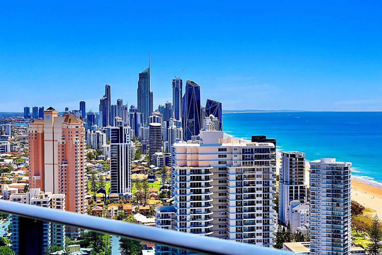 Luxury S Casino Residences Broadbeach - Holiday Paradise Guldkusten Rum bild