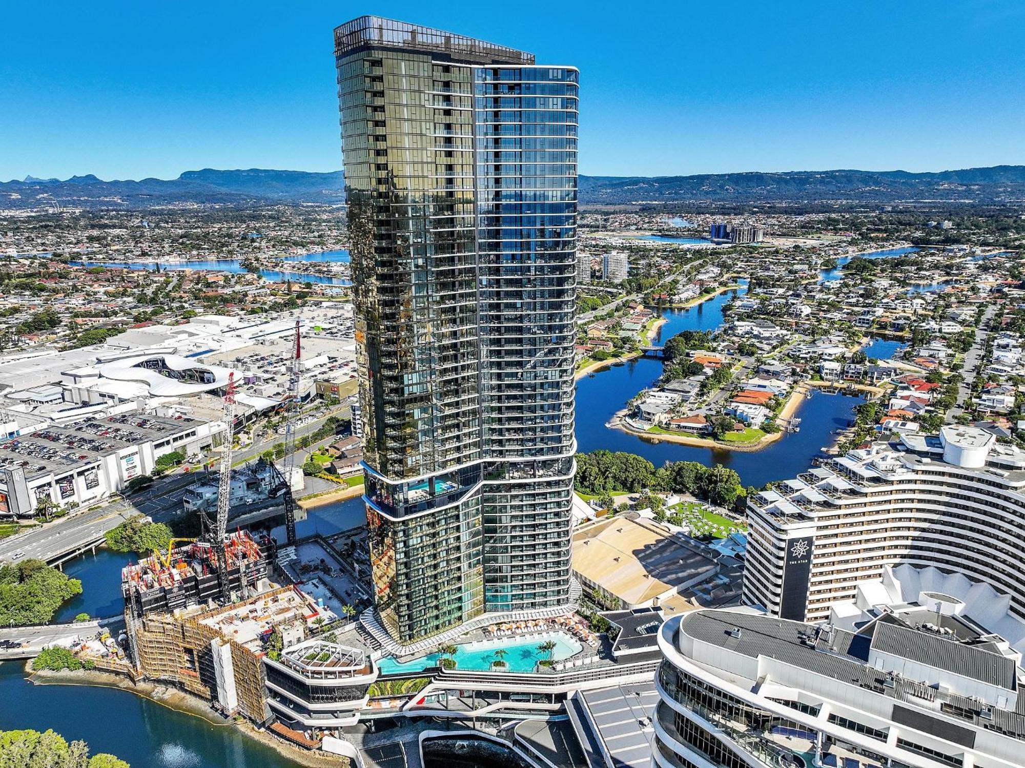 Luxury S Casino Residences Broadbeach - Holiday Paradise Guldkusten Exteriör bild